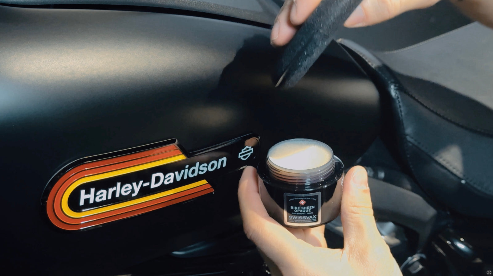 Motorcycle BIKE SHEEN OPAQUE (40% Vol.) Cire de carnauba pour peinture mate et films Tutorial